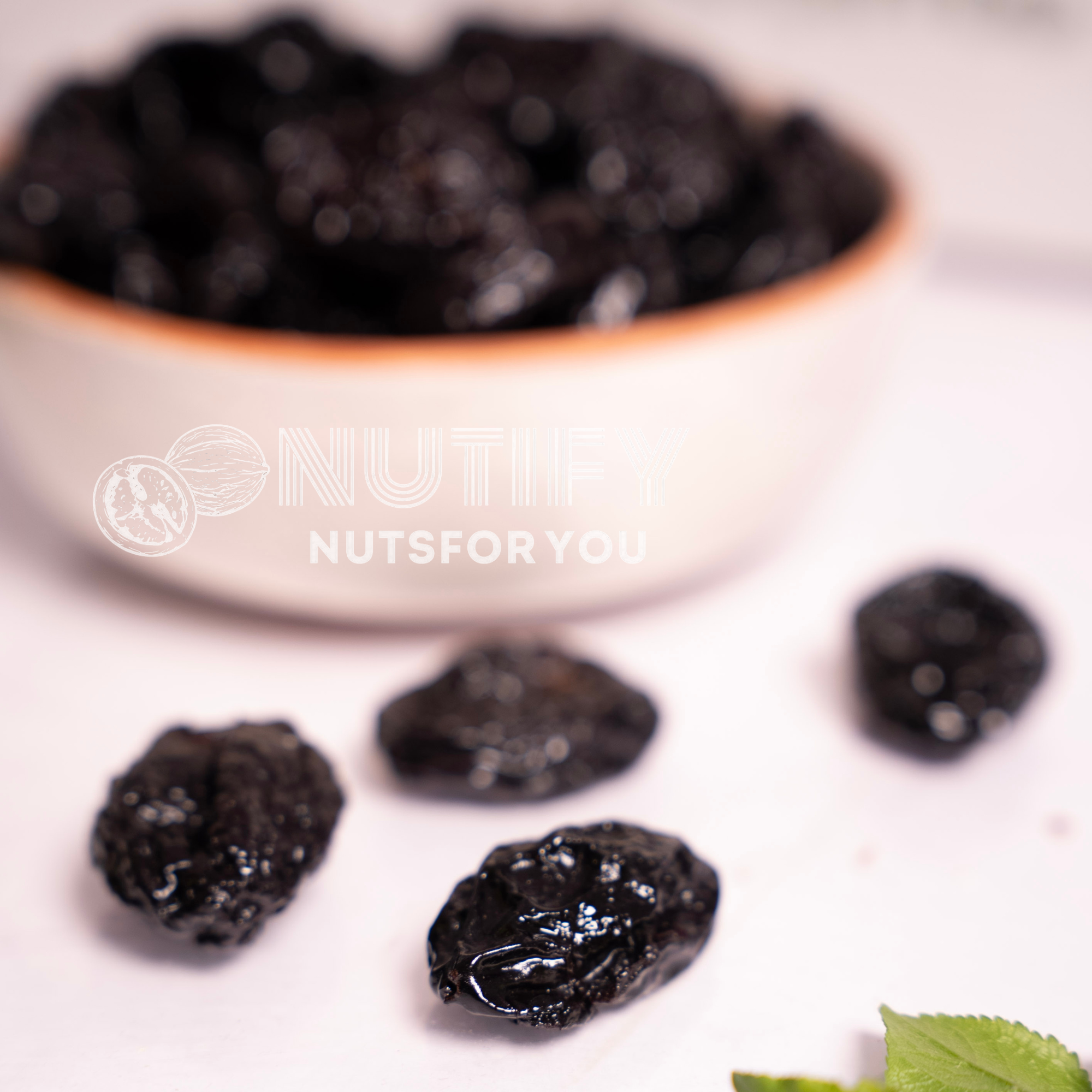 Prune uscate cu sâmburi 10KG